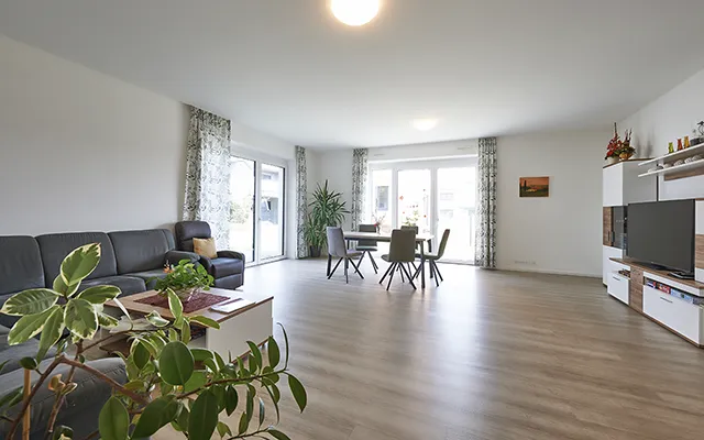 Isar-Residenz-Wohnzimmer Helle und lichtdurchflutete Gemeinschaftsräume
